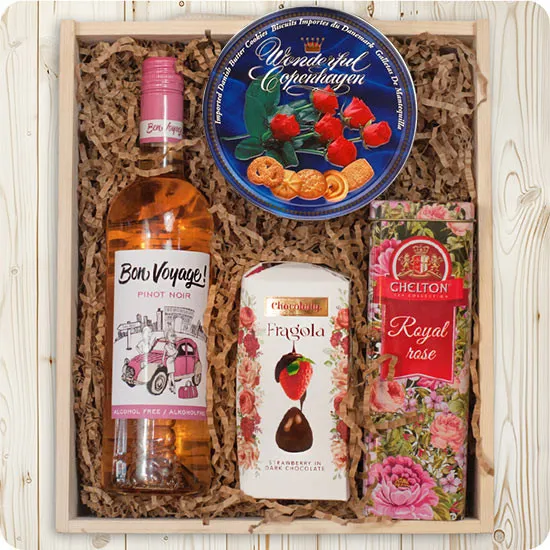 Bon Voyage box! - Poczta Kwiatowa® gift shipping