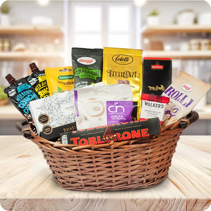 Snack paradise - Poczta Kwiatowa® gift basket