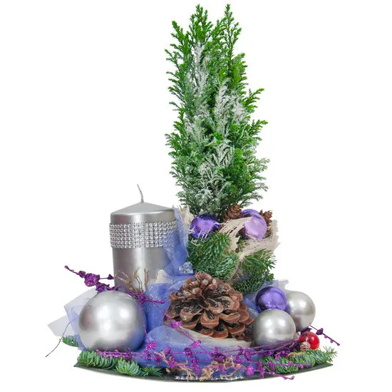 Firmament centrepiece, cypress, fir branches, cones, organza, decorative tape, bark, reed baubles, Christmas reed