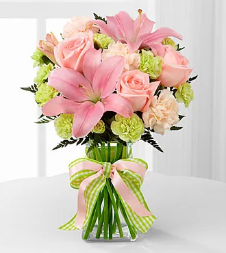 D7-4906 The Girl Power™ Bouquet - VASE INCLUDED
