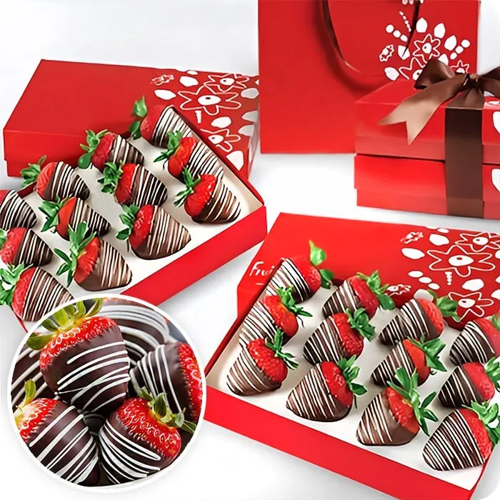 Strawberries in French chocolate - place an order for a gift from Poczta Kwiatowa®