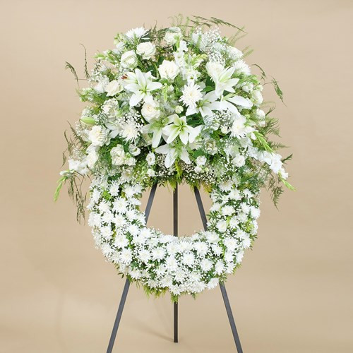 Wieniec Pogrzebowy z Białych Kwiatów