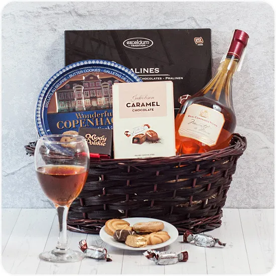 grandpa wicker basket with delicious inside