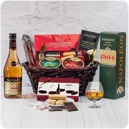 Smak zwycięstwa - Poczta Kwiatowa® kosz prezentowy z brandy