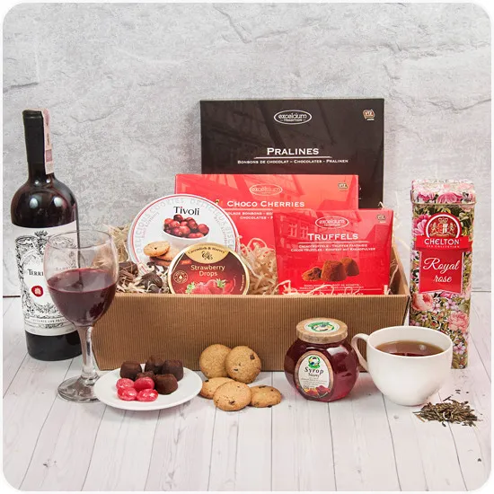 Exquisite dessert, red gift, red wine, cranberry cookies, rose syrup, Belgian truffles, loose tea