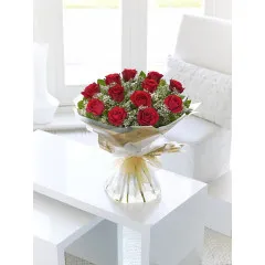 12 Czerwonych Długich Róż Ręcznie Wiązanych - Chile