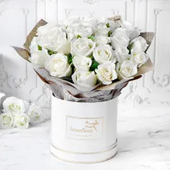 Heavenly 25 White Roses Hand Tied - Indie