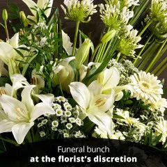 Funeral bunch mixed cut flowers - Italy