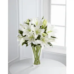 Light in Your Honor Bouquet - Trynidad i Tobago