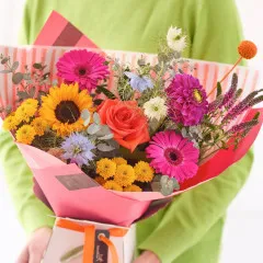 Bright Summer Trending Bouquet without Lilies - United Kingdom