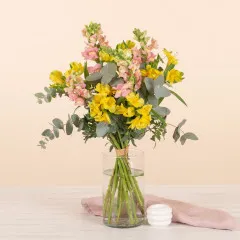 Embrace in Flower - Hiszpania