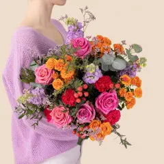 Multicolor palette bouquet - France