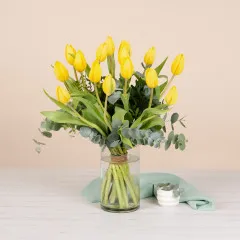 Yellow tulips bouquet - Spain