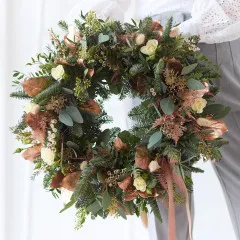 On Trend Christmas Wreath. - United Kingdom