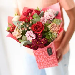 Love and Joy Gift Box - United Kingdom