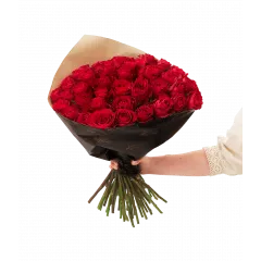 Red roses 50 242686 - Norway