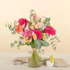 Kwiatowe połączenie - wielokolorowy bukiet lilii - Portugalia