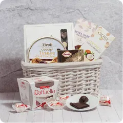Poczta Kwiatowa® gifts: Silvery basket