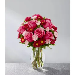 The Precious Heart™ Bouquet - VASE INCLUDED