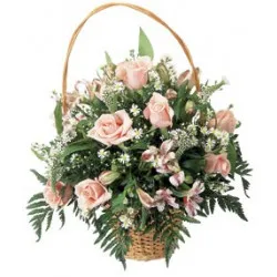 Basket Arrangement Sweet Dreams