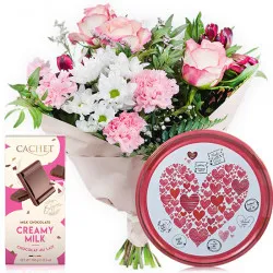 Pastel Bouquet with delicacies