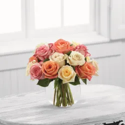 Bukiet róż Sundance od FTD - W zestawie wazon