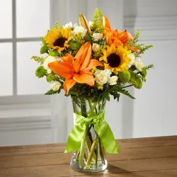 Sunlight Lily Bouquet