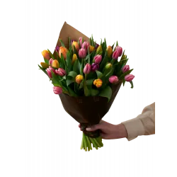 Bukiet Vibrant Tulips