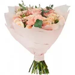 Peach Fuzz bouquet