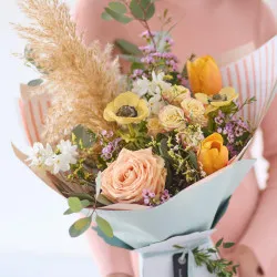 Kojące wiosenne pudełko upominkowe.