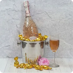Elegant wine cooler with Prosecco