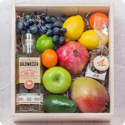 Fruit box with Goldwasser