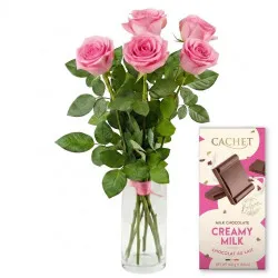 5 pink roses with chocolate