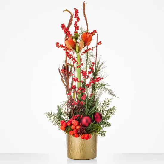 Red Christmas arrangement