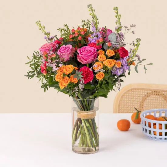 Multicolor palette bouquet