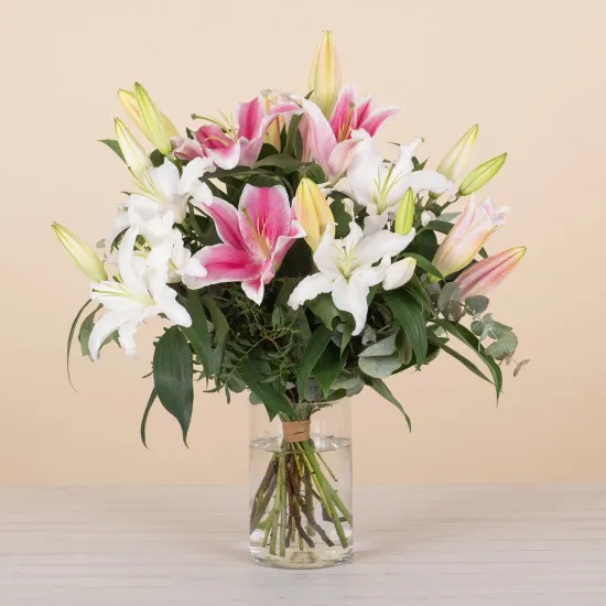 Bouquet of Lilies in pastel tones